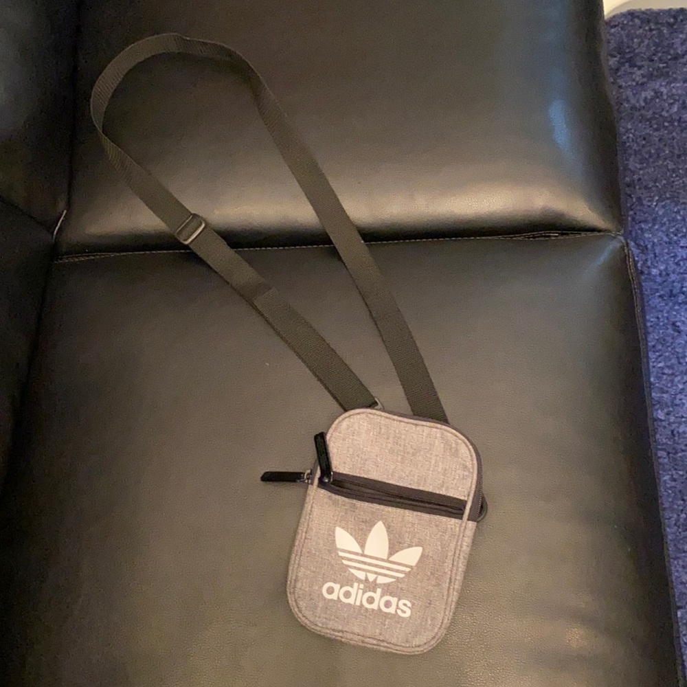 Tiny crossbody